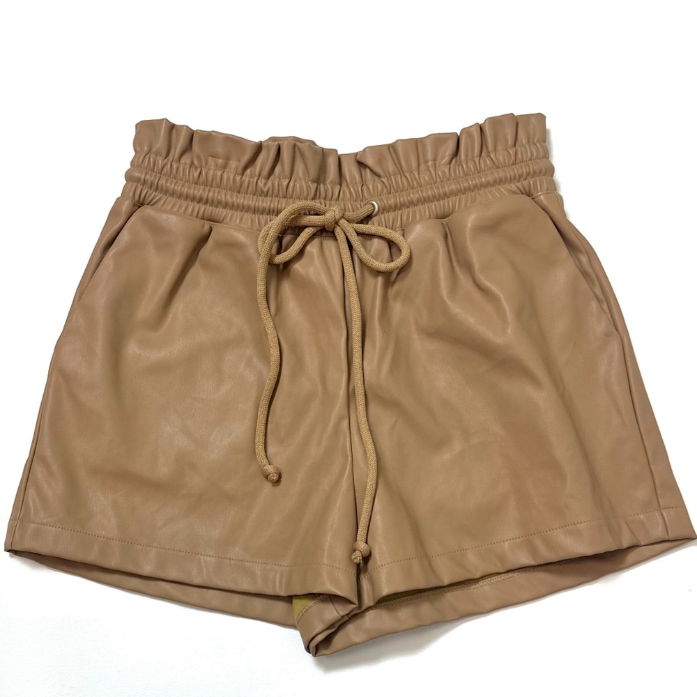 NWT Olivaceous High Waist Paper Bag Waist Faux Vegan Leather Shorts Tan Sz S